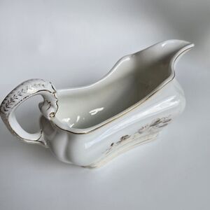 Antique John Maddock & Sons Royal Semi PorcelaElegant Cream Porcelain Gravy Boat